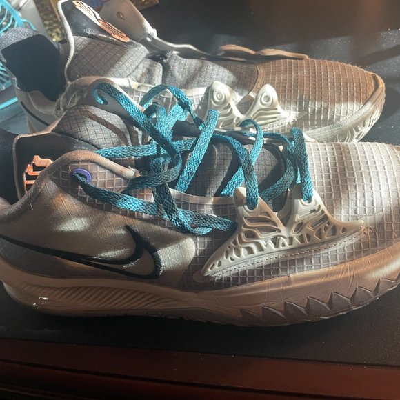 MENS SNEAKERS - Picture 9 of 11